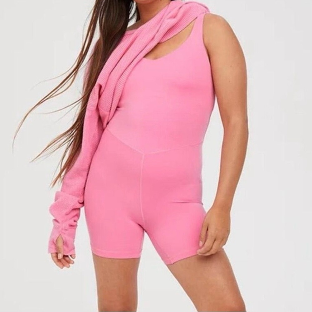 Aerie Pink Sleeveless Athletic Romper, Size Small